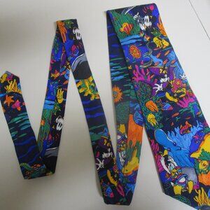 EUC Disney silk tie Donald Mickey Goofy underwater vacation tropical Korea